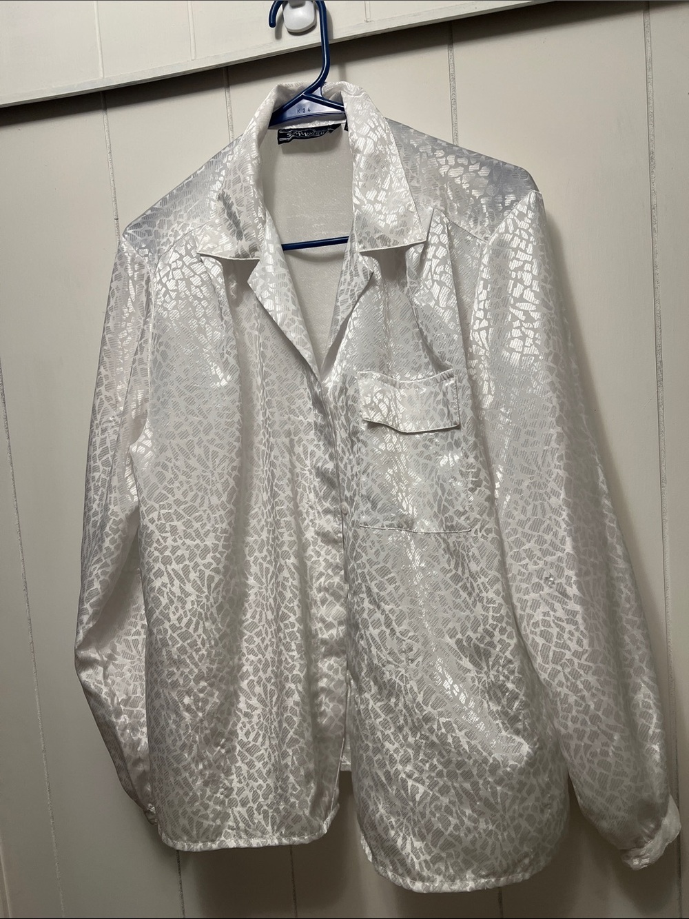 Women’s Shiny White Patterned Dress Shirt long sleeve 14
